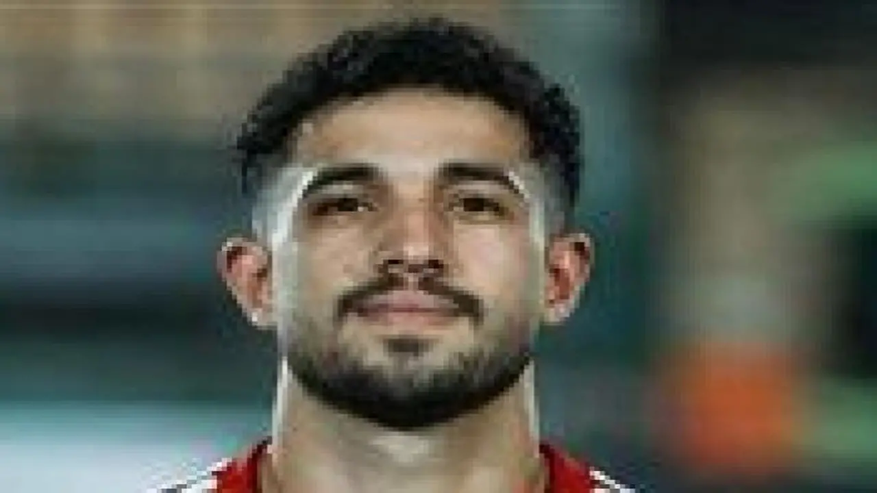خاص لـ تحيا مصر: خالد عوض يقترب من بيراميدز.. والأهلي يراقب موقف اللاعب
